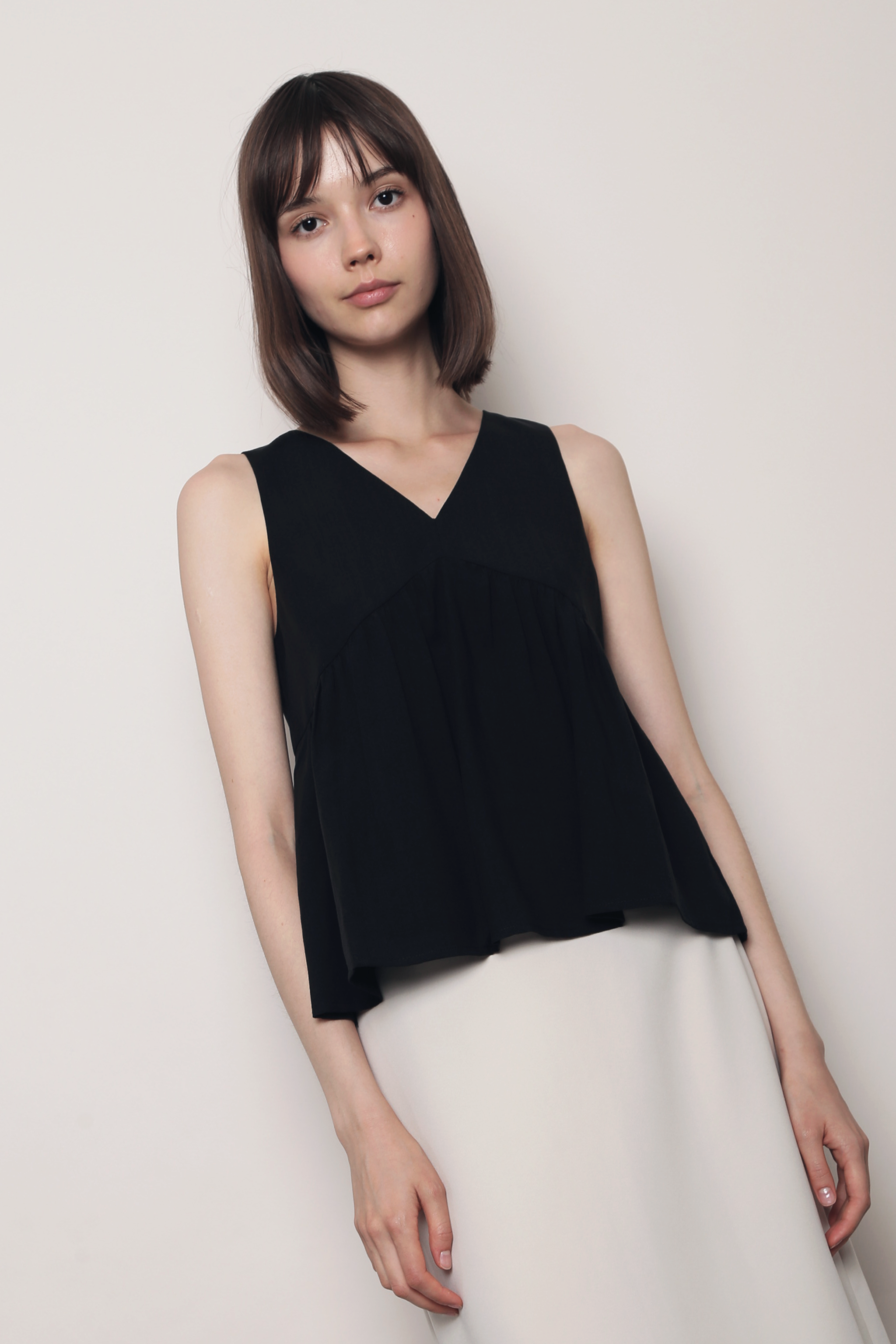 With Love Sleeveless Blouse Black (Backorder)