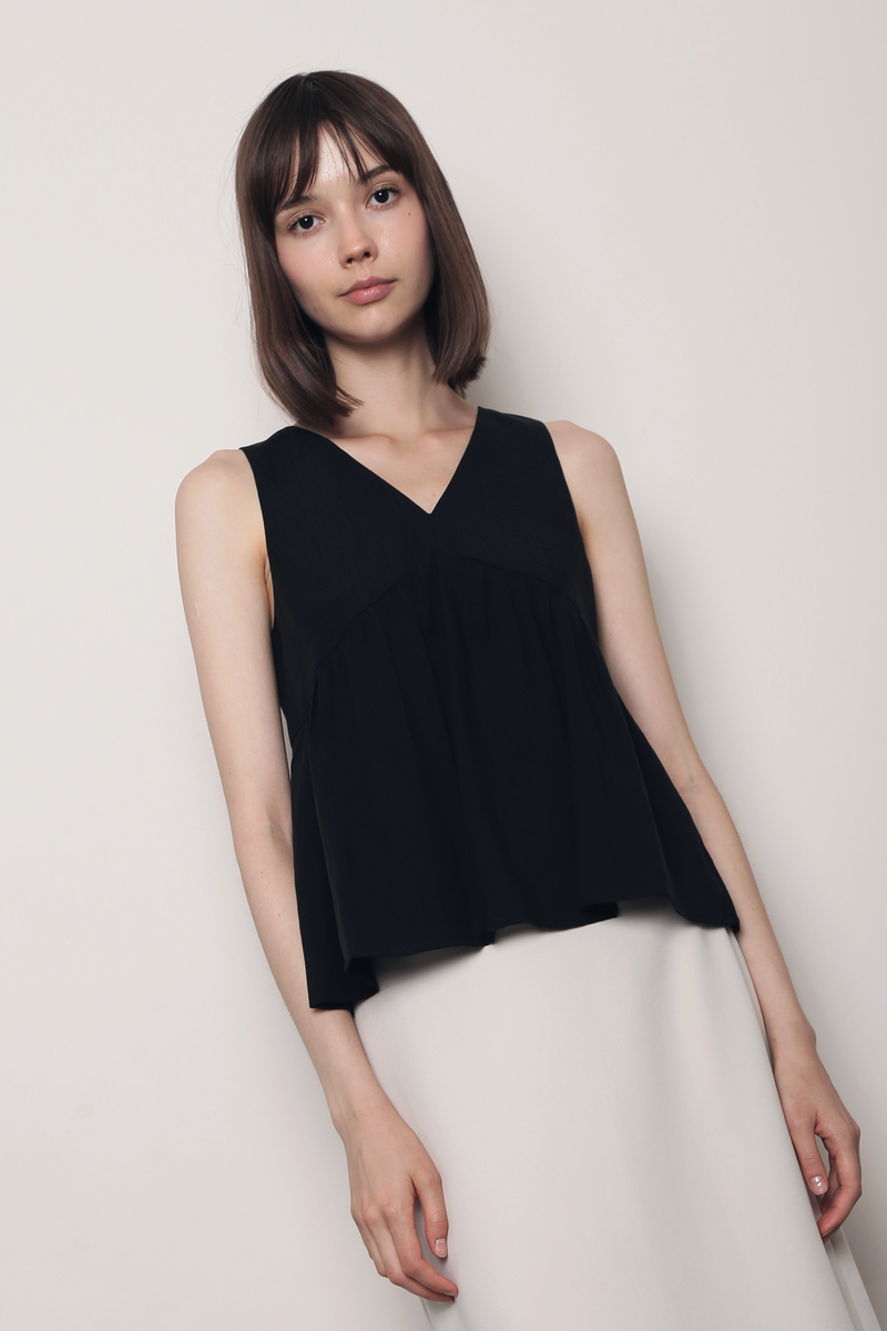 With Love Sleeveless Blouse Black (Backorder)