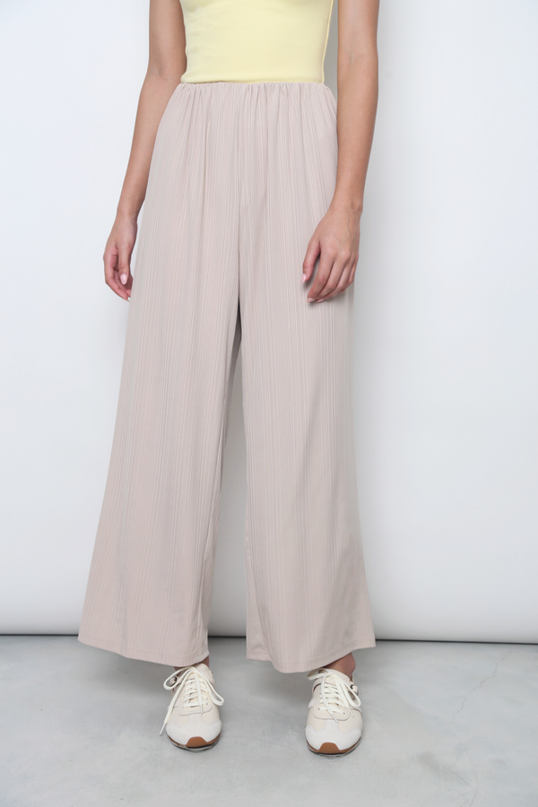 Aero Textured Pants Oat (Backorder)