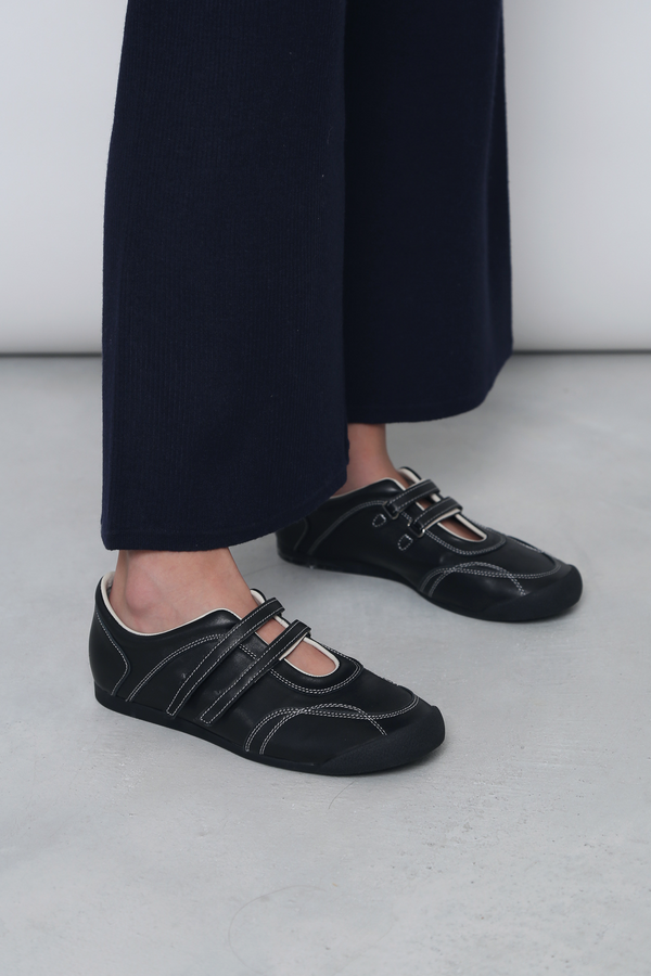 Ashford Street Mary Janes Black (Backorder)