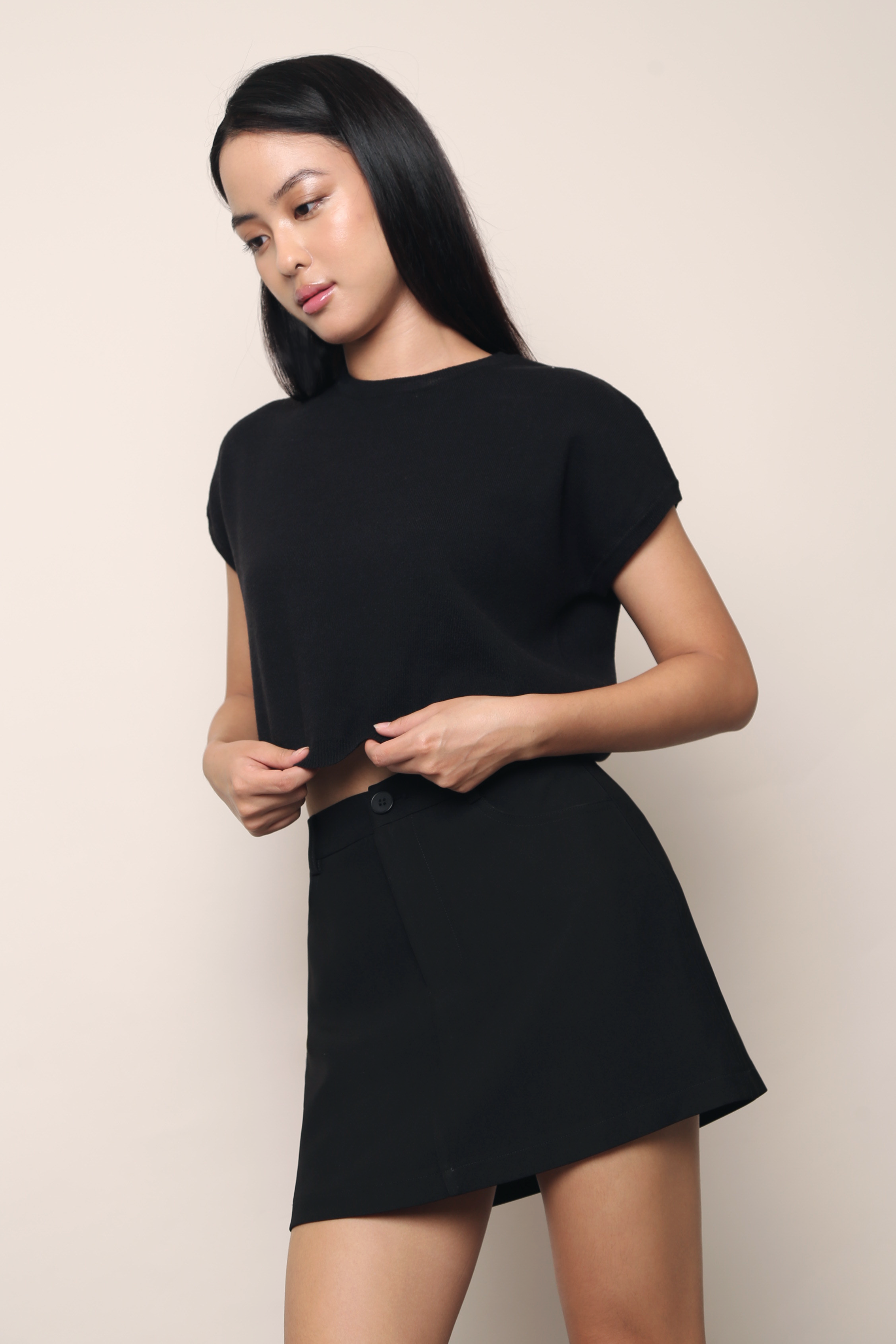 Bam Bam Cropped Knit Black