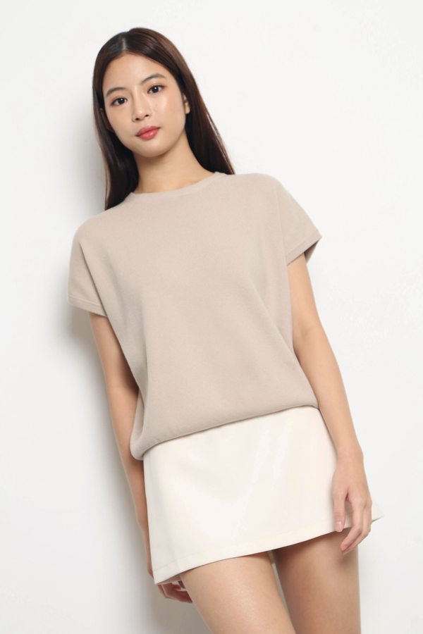 Bare Form Knit Blouse Cream (Backorder)