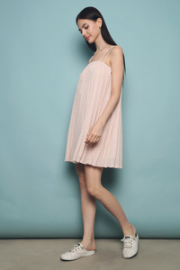 Beryl Floral Pleat Dress Pink