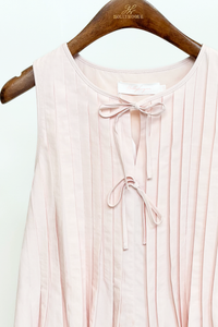 Better Pleats Sleeveless Blouse Pink (Preorder)