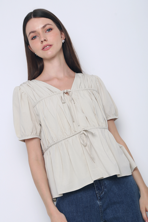 Fab Pleat Blouse Oat