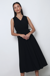 Chantelle Tie Waist Midi Dress Black