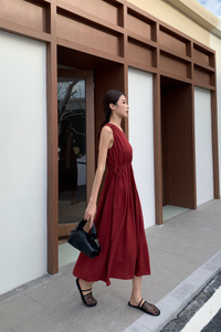 Chantelle Tie Waist Midi Dress Crimson