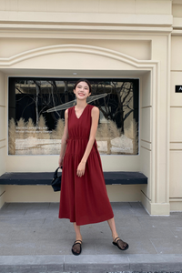 Chantelle Tie Waist Midi Dress Crimson