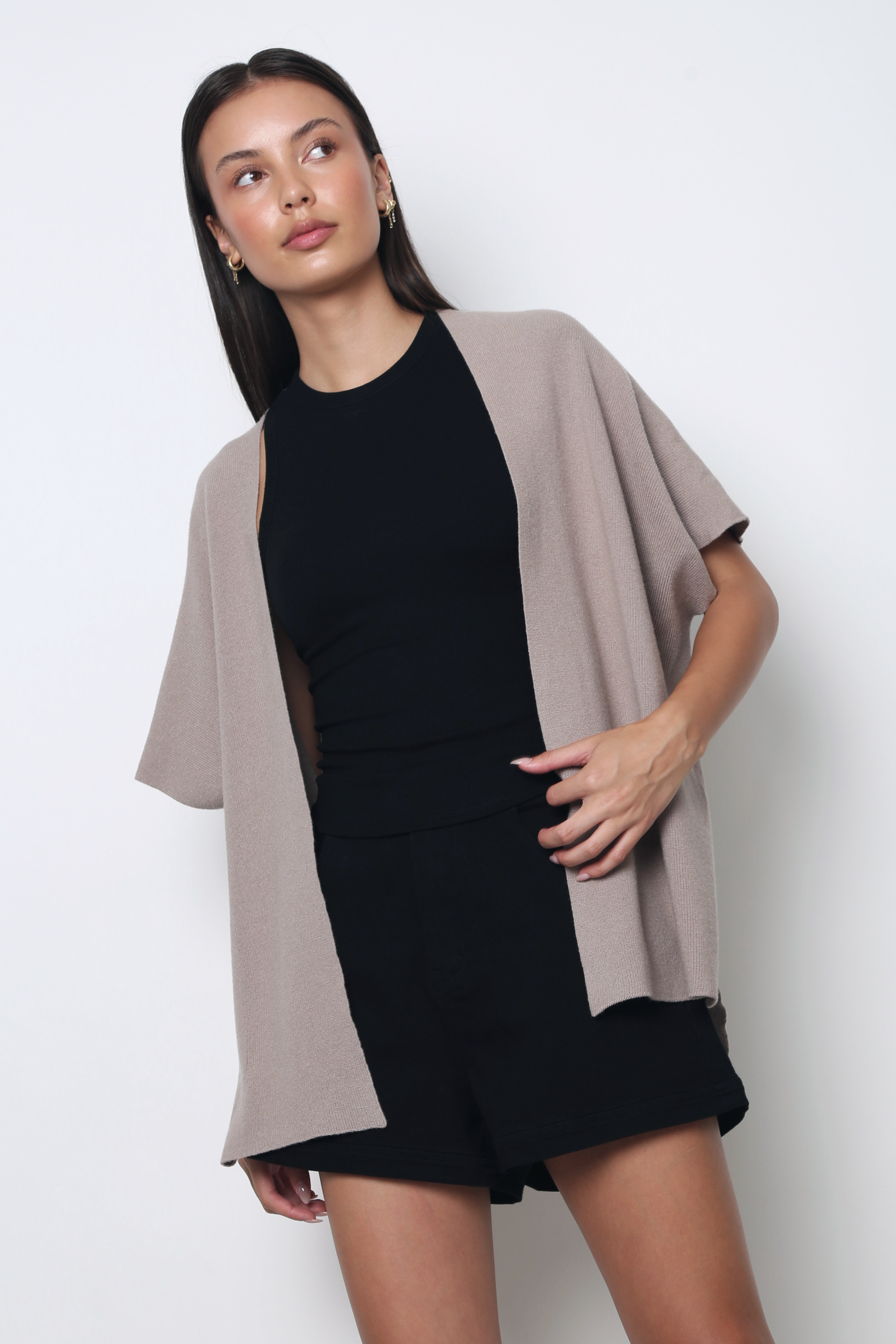 Chate V2 Drape Cardigan Taupe (Restock)