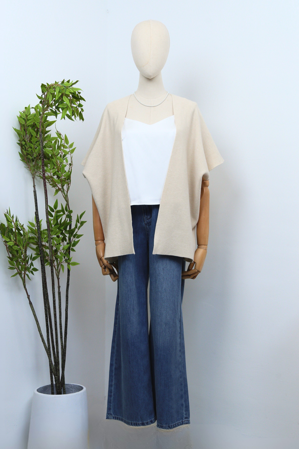 Chate V2 Drape Cardigan Cream (Backorder)