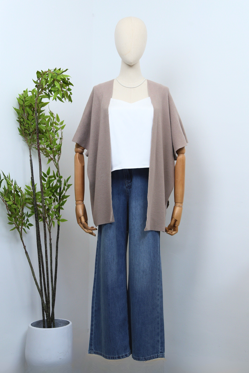 Chate V2 Drape Cardigan Taupe (Backorder)