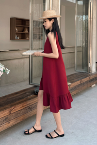 Chelsea High-Low Ruffles Dress Burgundy
