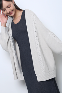 Cloudy Oversized Cable Knit Cardigan Stone White