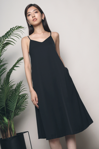 Jeron Scoop Back Midi Dress Black