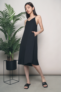 Jeron Scoop Back Midi Dress Black