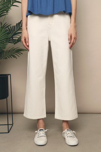 Pixie Cropped Pants White