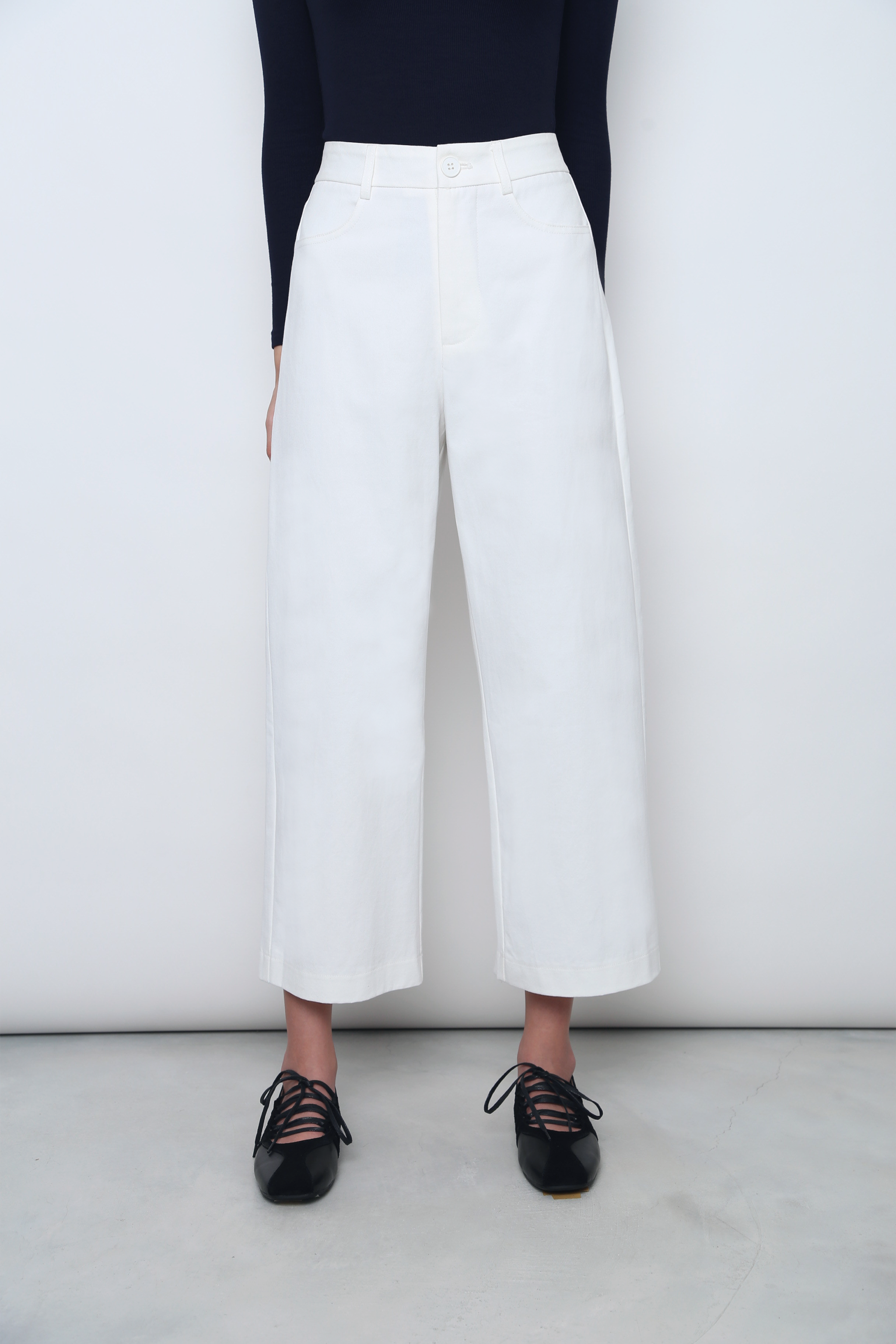 Elm Street Straight Leg Pants White (Backorder)