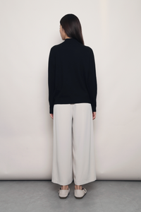 First Frost Turtle Neck Knit Pullover Black (Backorder)