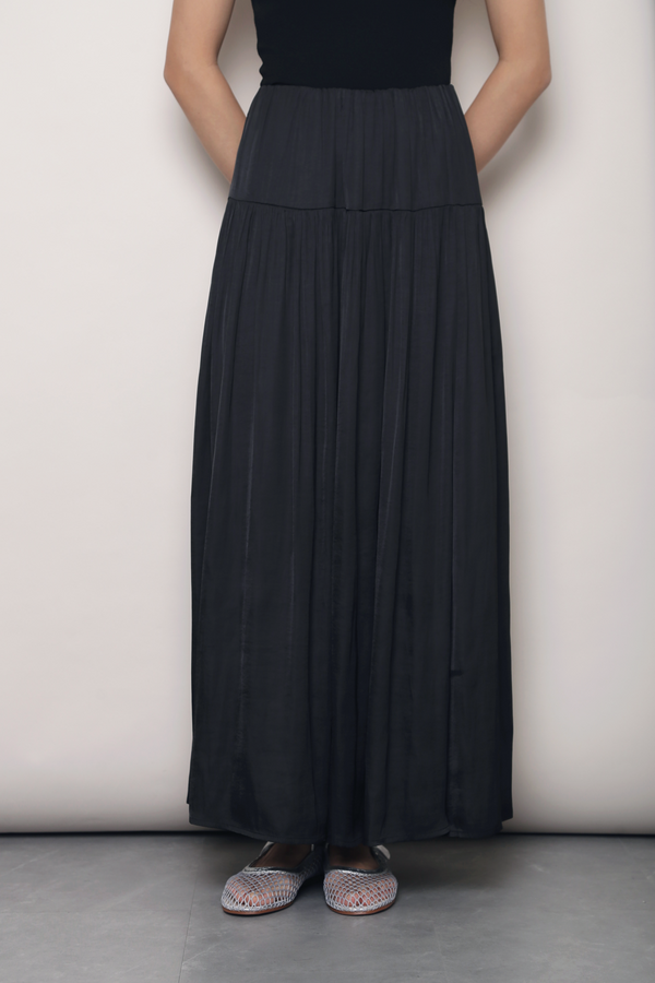 First Light Midaxi Skirt Black