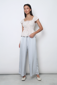 Fleurine Fan Sleeves Top Beige