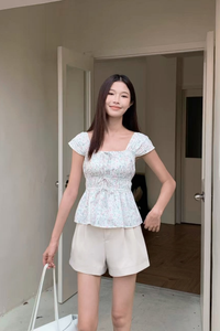 Fleurine Fan Sleeves Top White