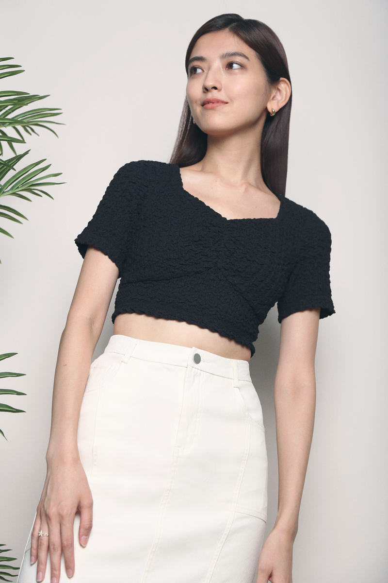 Gwen Textured Cropped Top Black