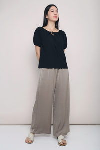 Heirloom Puffed Sleeves Blouse Black