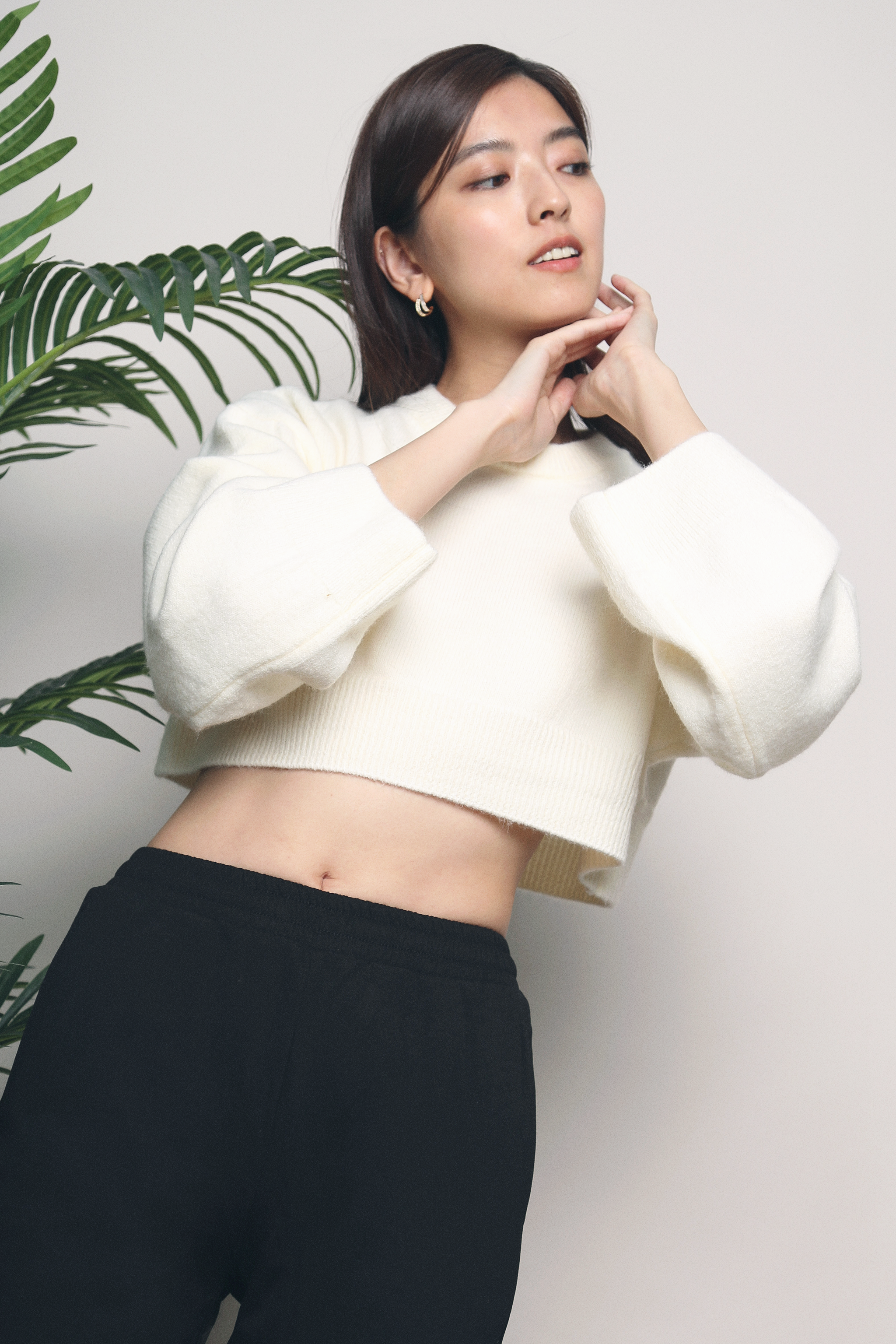 Melanie Cropped Knit Sweater Cream