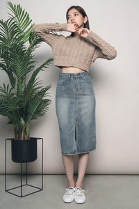 Jazz Cable Knit Cropped Cardigan Brown