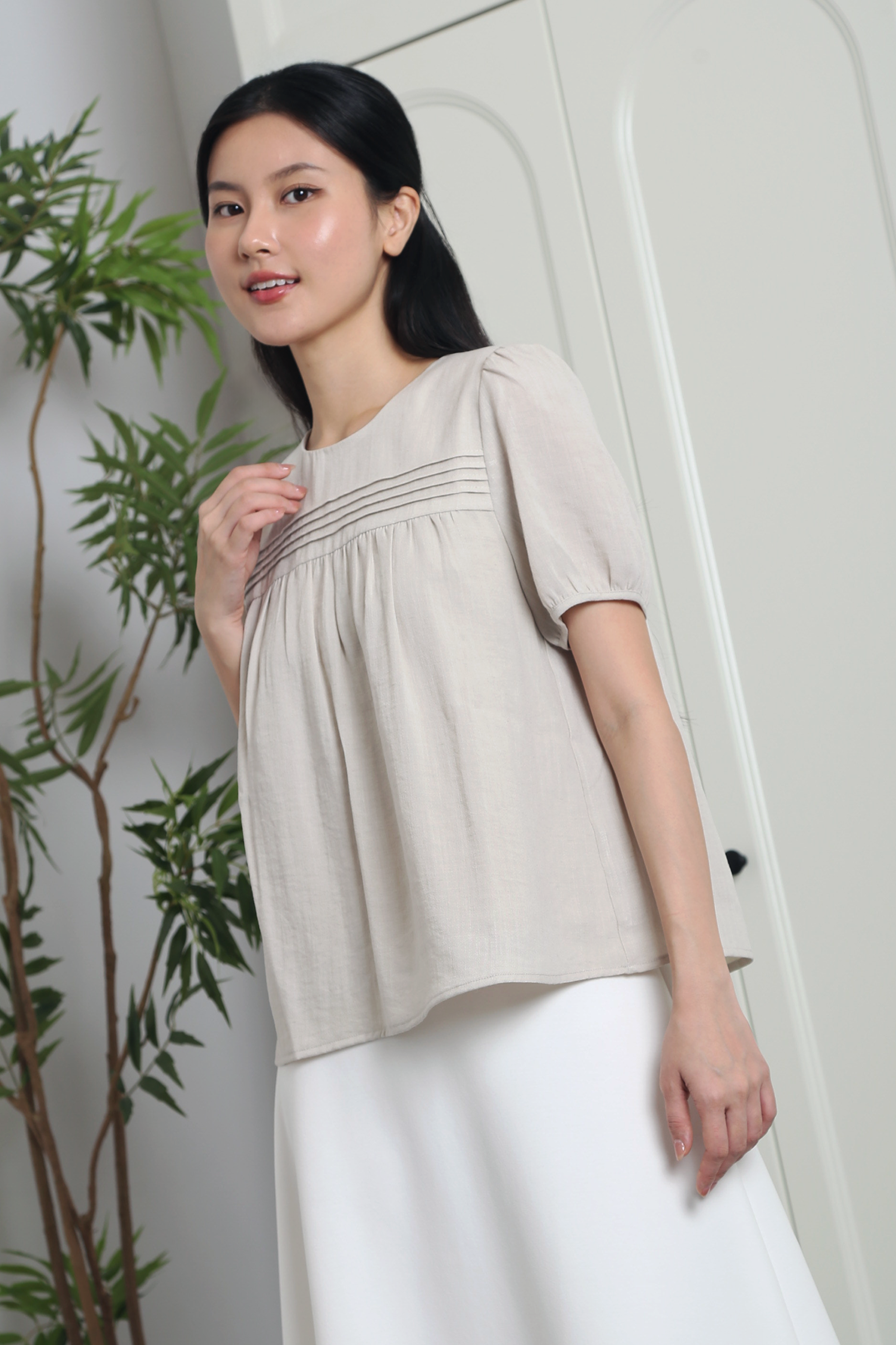 Ivywood Pleat Blouse Linen