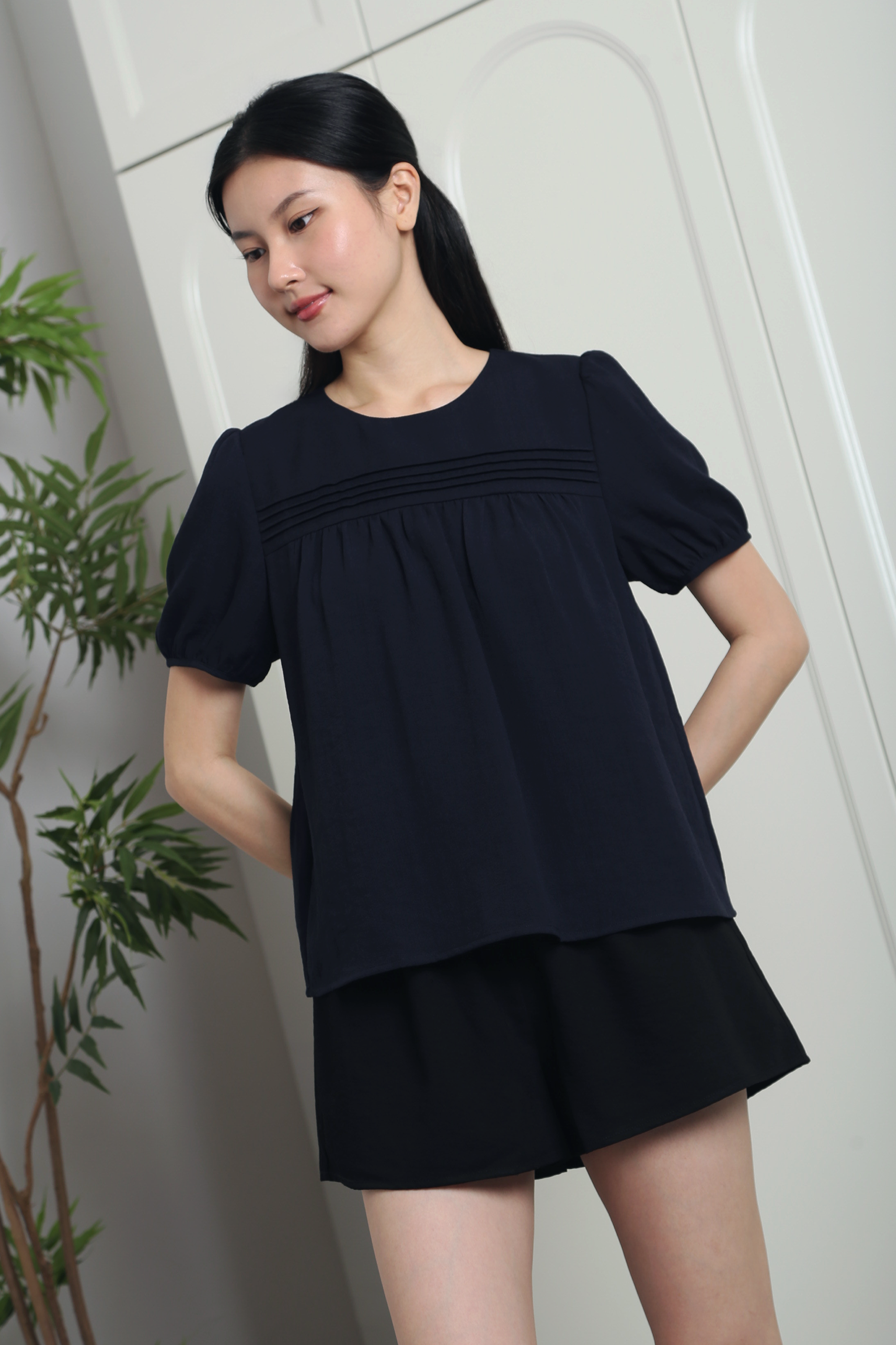 Ivywood Pleat Blouse Navy