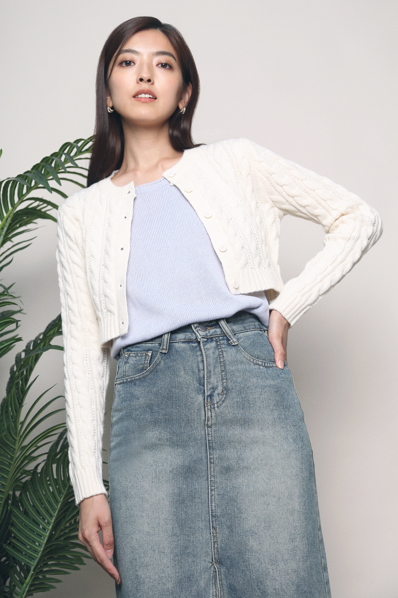 Jazz Cable Knit Cropped Cardigan Cream