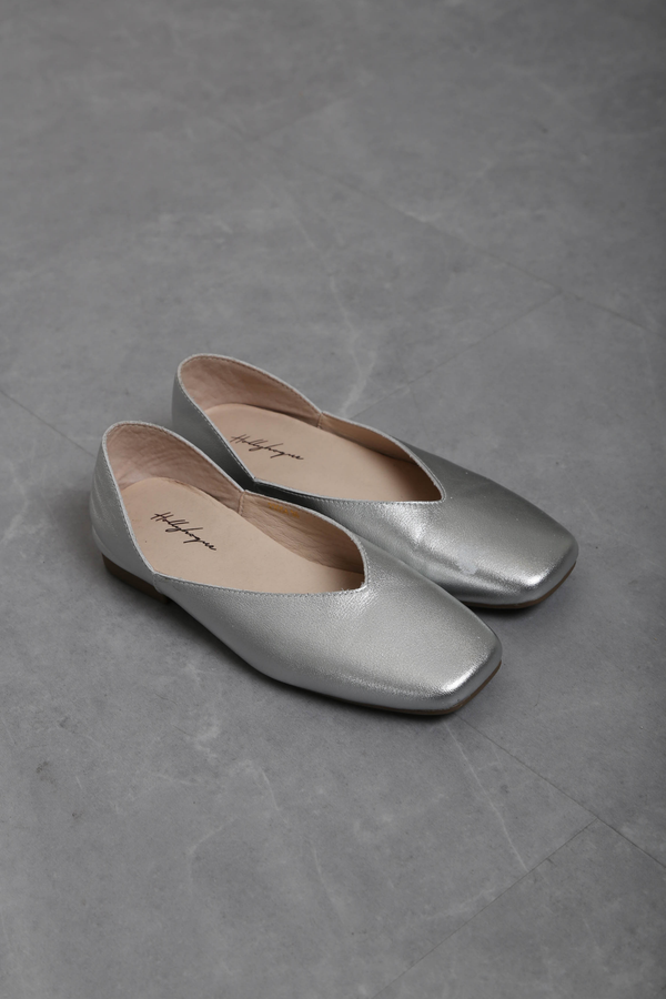 Mollie V2 Leather Shoes Silver (Backorder)