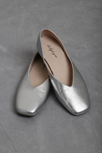 Mollie V2 Leather Shoes Silver (Backorder)