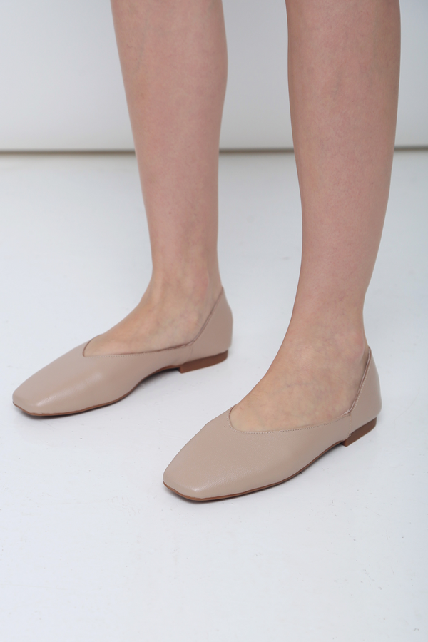 Mollie Leather Flats Latte