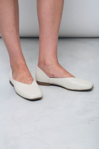 Mollie V2 Leather Shoes Cream (Backorder)