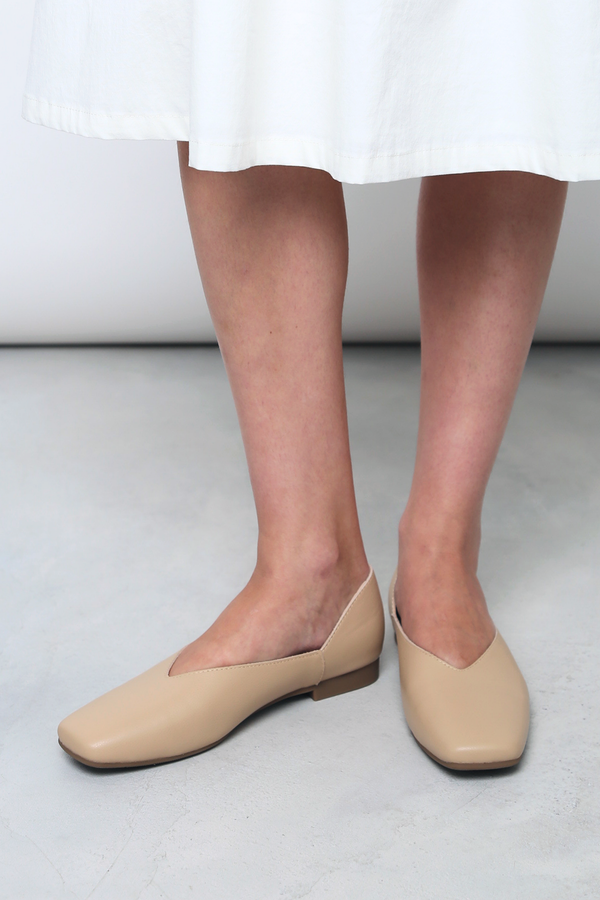 Mollie V2 Leather Shoes Light Tan (Backorder)