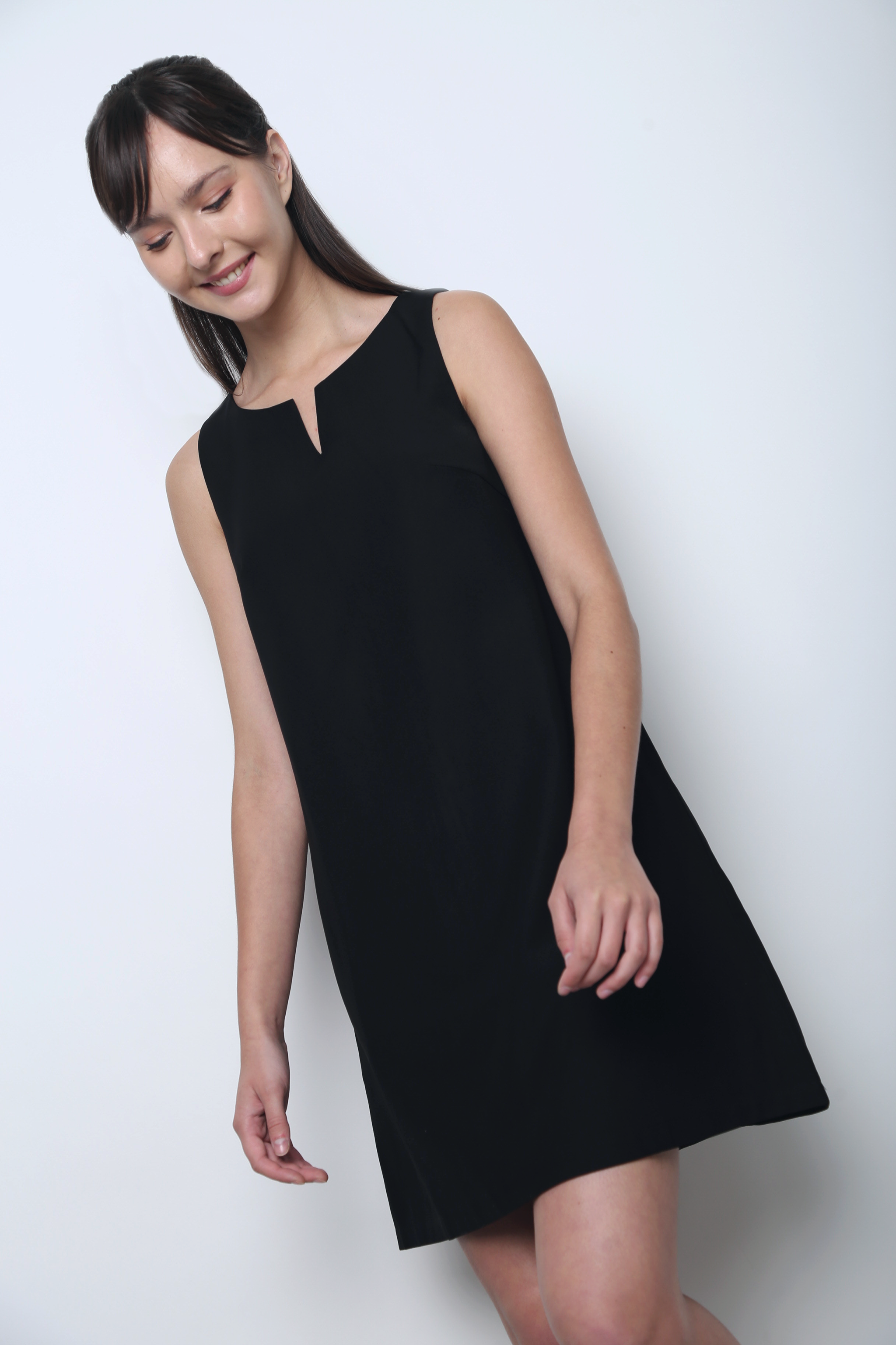 Pitch Perfect Shift Dress Black (Backorder)