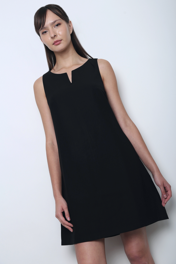 Pitch Perfect Shift Dress Black (Backorder)