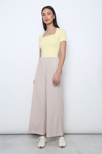 Poise Trapeze Neck Tee Vanilla Yellow