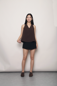 Refined Sleeveless Blouse Brown