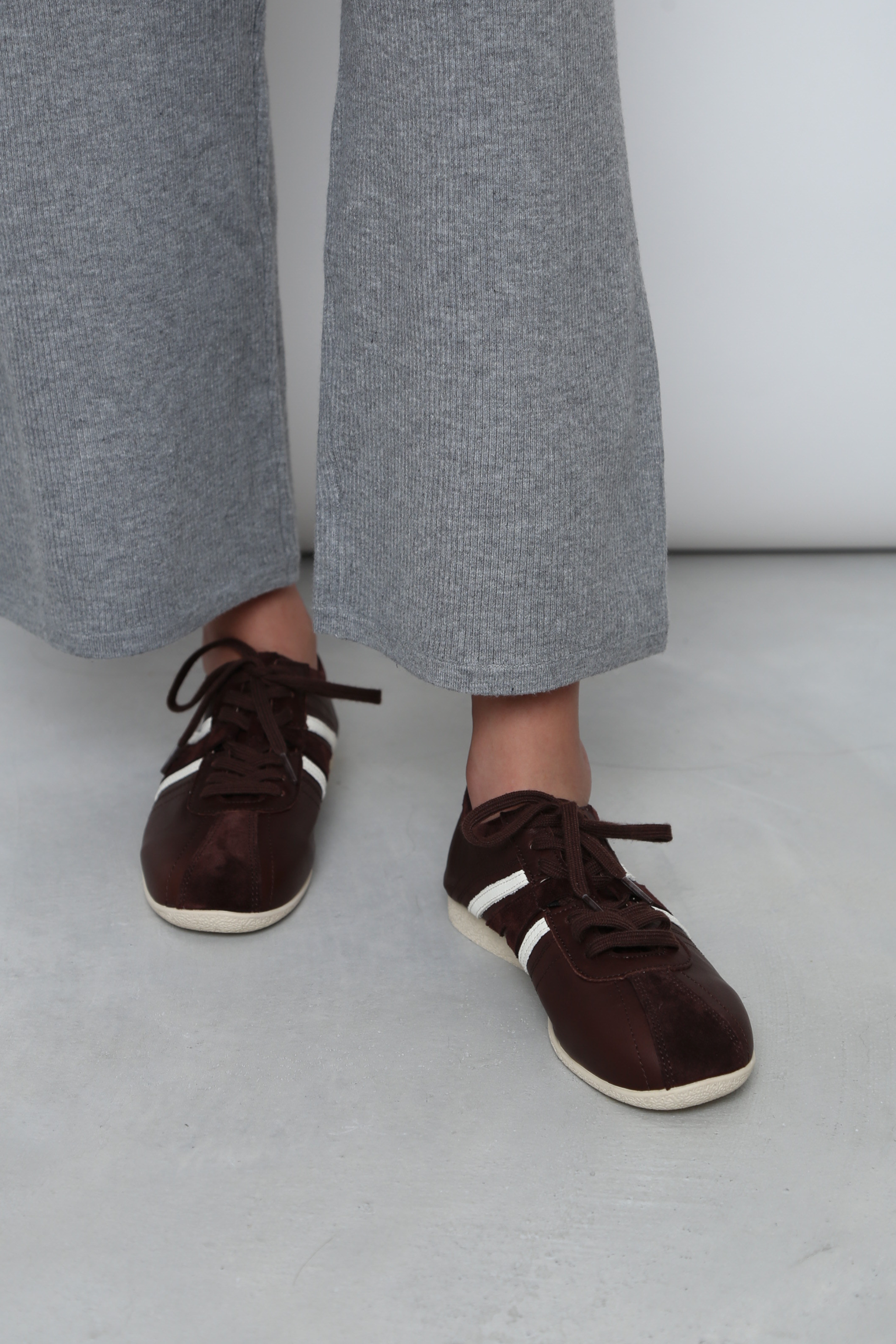 Regent Court Walker Oxblood