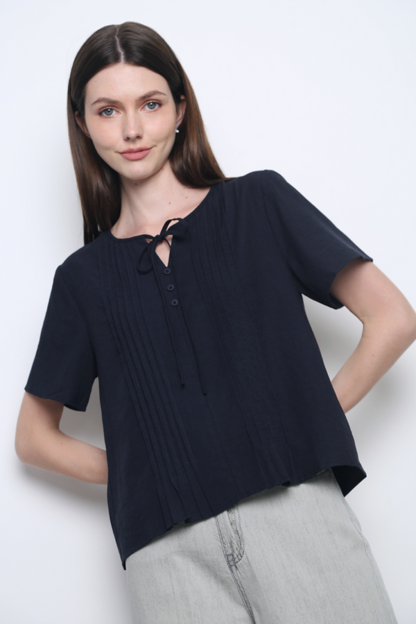 Rue Pleats Blouse Navy