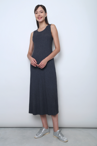 Simple Lines Knit Midi Dress Grey