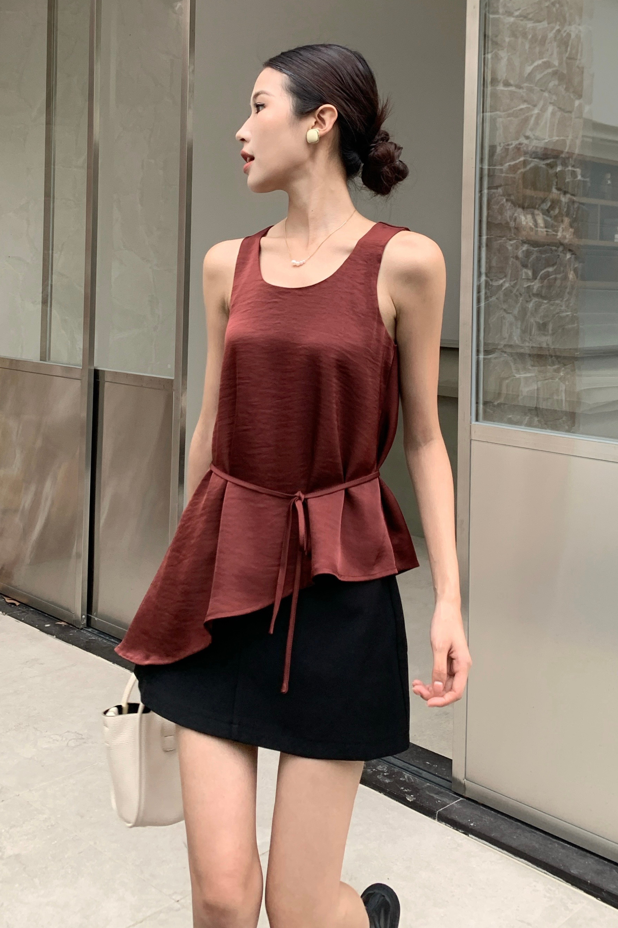 Sloane Occasion Tank Sangria