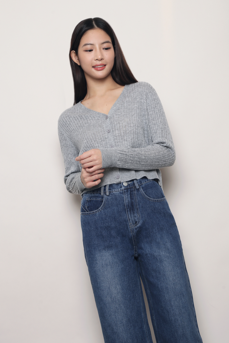 Soft Season Cropped Knit Cardigan Grey (Backorder)