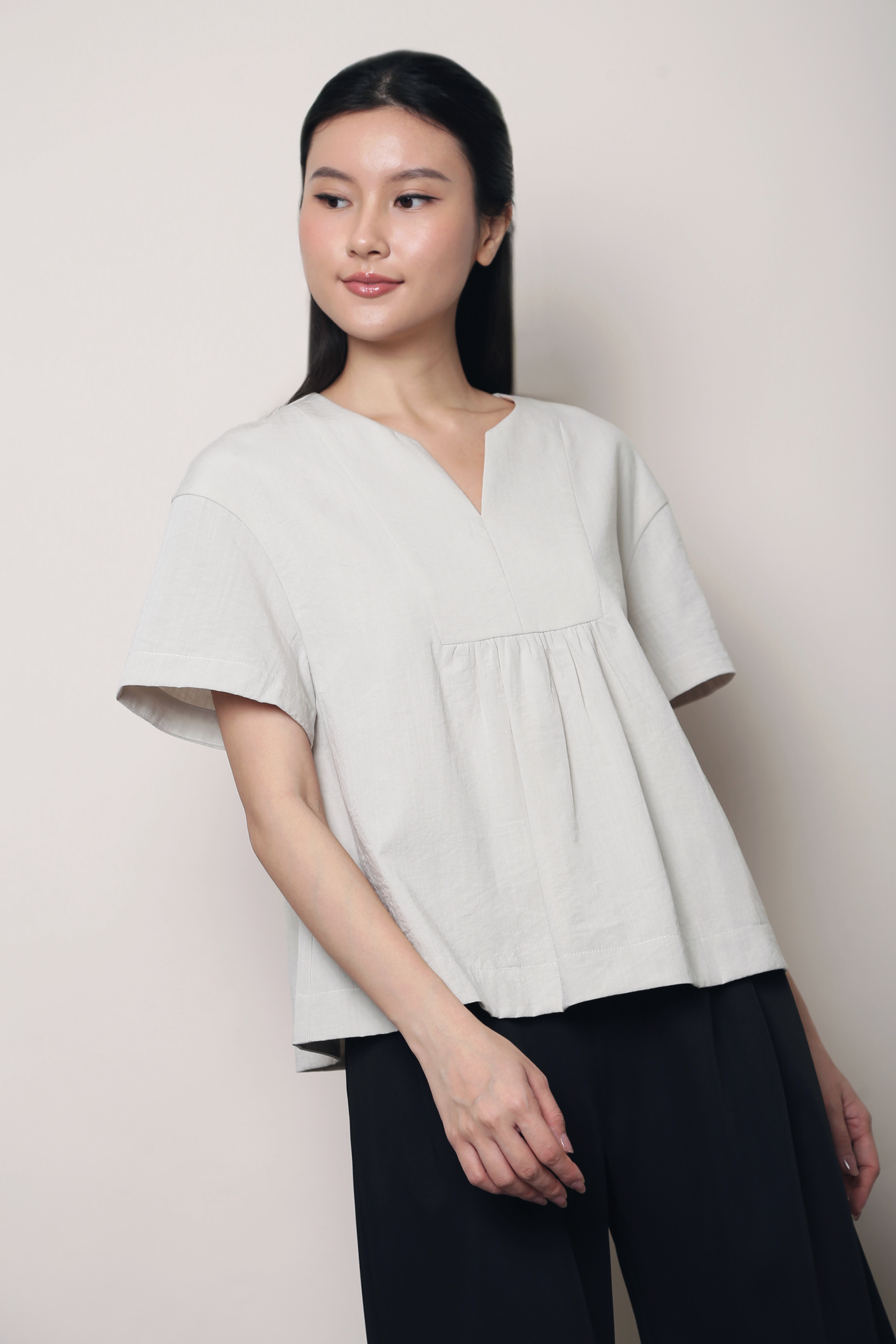 Tods V2 Notch Neck Top Oat (Restock)