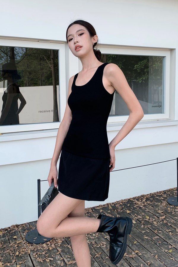 Tria Ribbed Tank Top Black