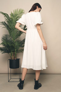 Missha Bubble Sleeves Midi Dress White