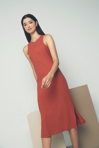 Gwendolyn Bare Minimal Midi Dress Rust (Restock)